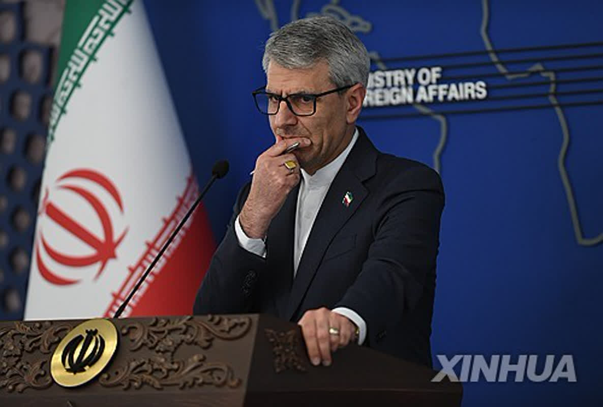 イラン軍と米軍、ホルムズ海峡で緊迫の衝突！