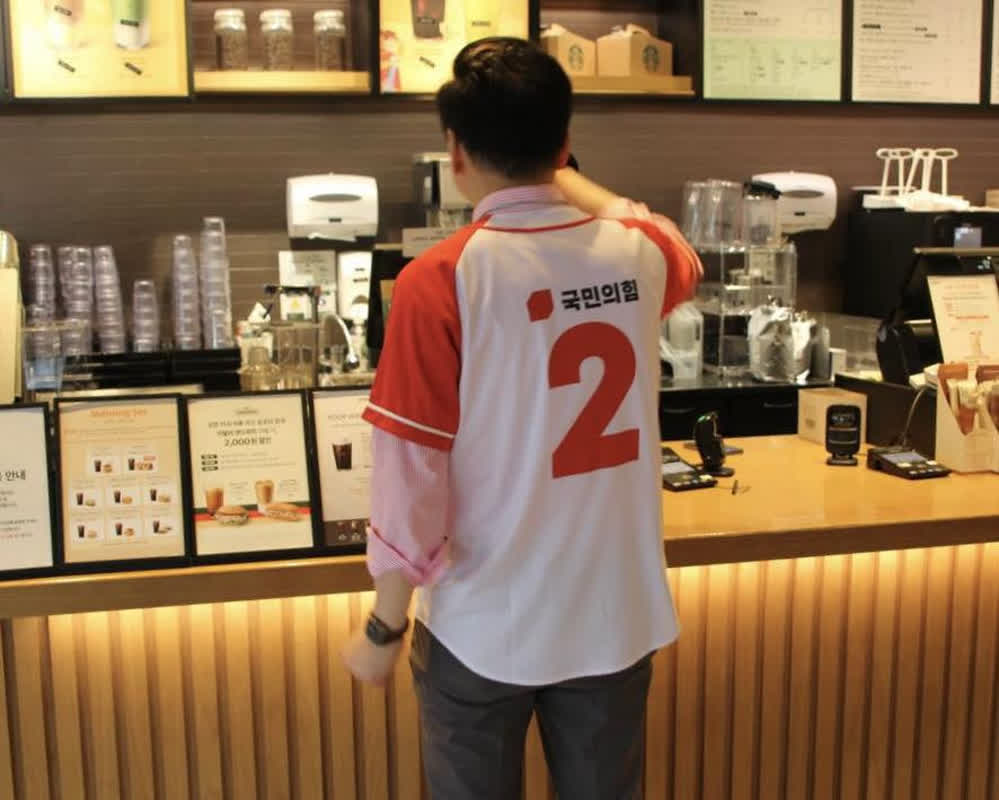スタバ不買運動が選挙戦の火種に？韓国で激化する与野党の泥沼論争の真相