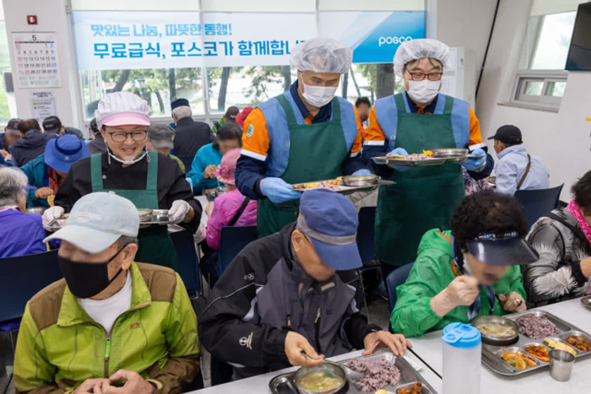 累計416万人に温かい食事を――韓国ポスコが22年間続けてきた「分かち合い」の真実