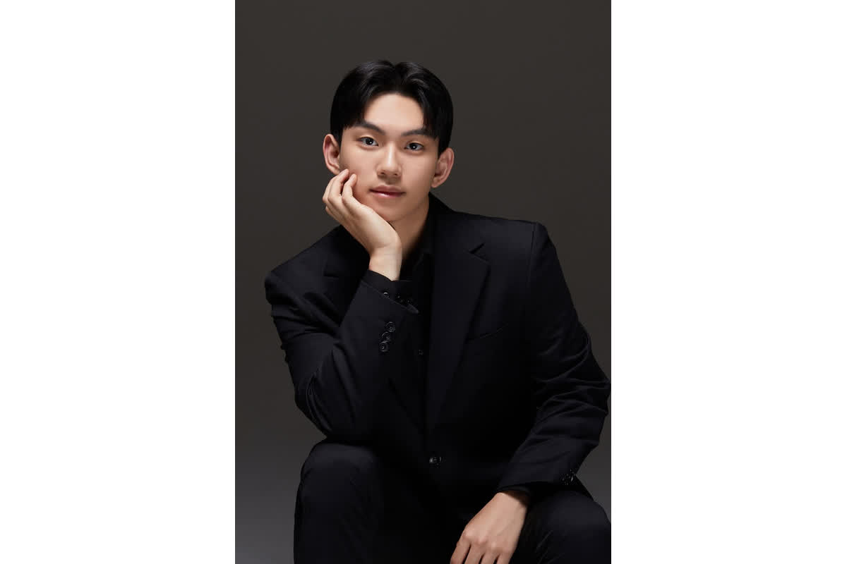 18-Year-Old Pianist Son Se-Hyuk Wins First Place at Prague Spring International Music Competition