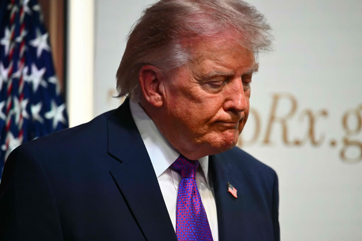 Trump’s Approval Rating Plummets: 64% Say Iran War Was a Mistake