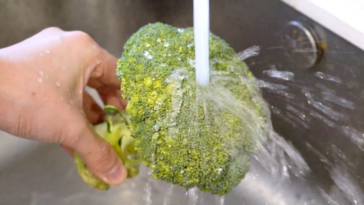 流水だけでは不十分？ブロッコリーに潜む虫や異物を完全に除去する驚きの方法
