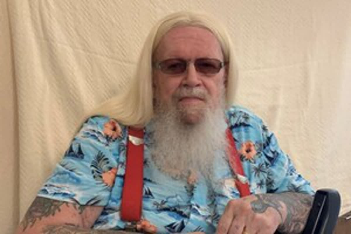 音楽界の巨星、デイビッド・アレン・コの死