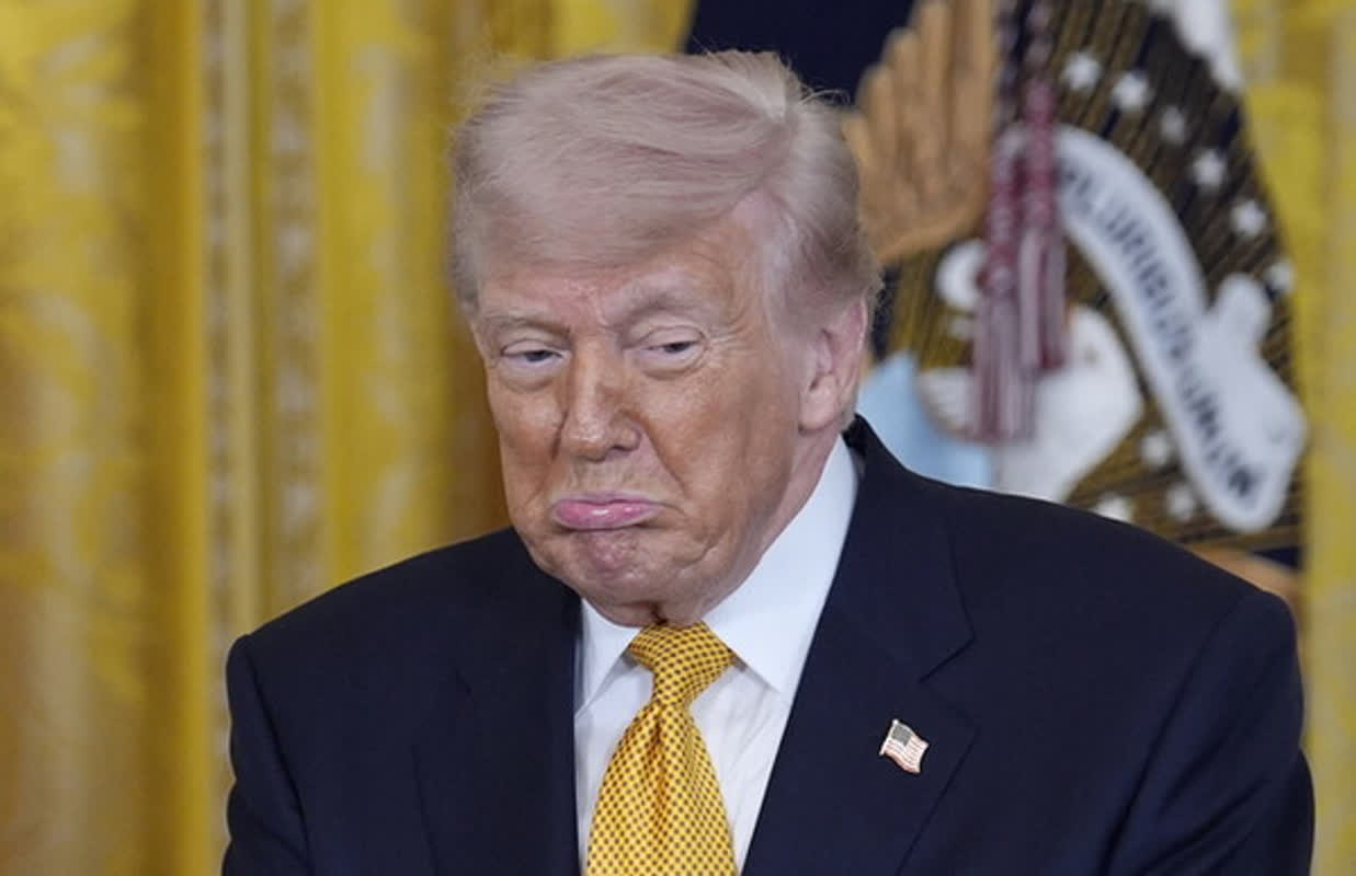 Trump Pauses Iran Strikes: A Short Window Before ‘Hitting Them Hard’