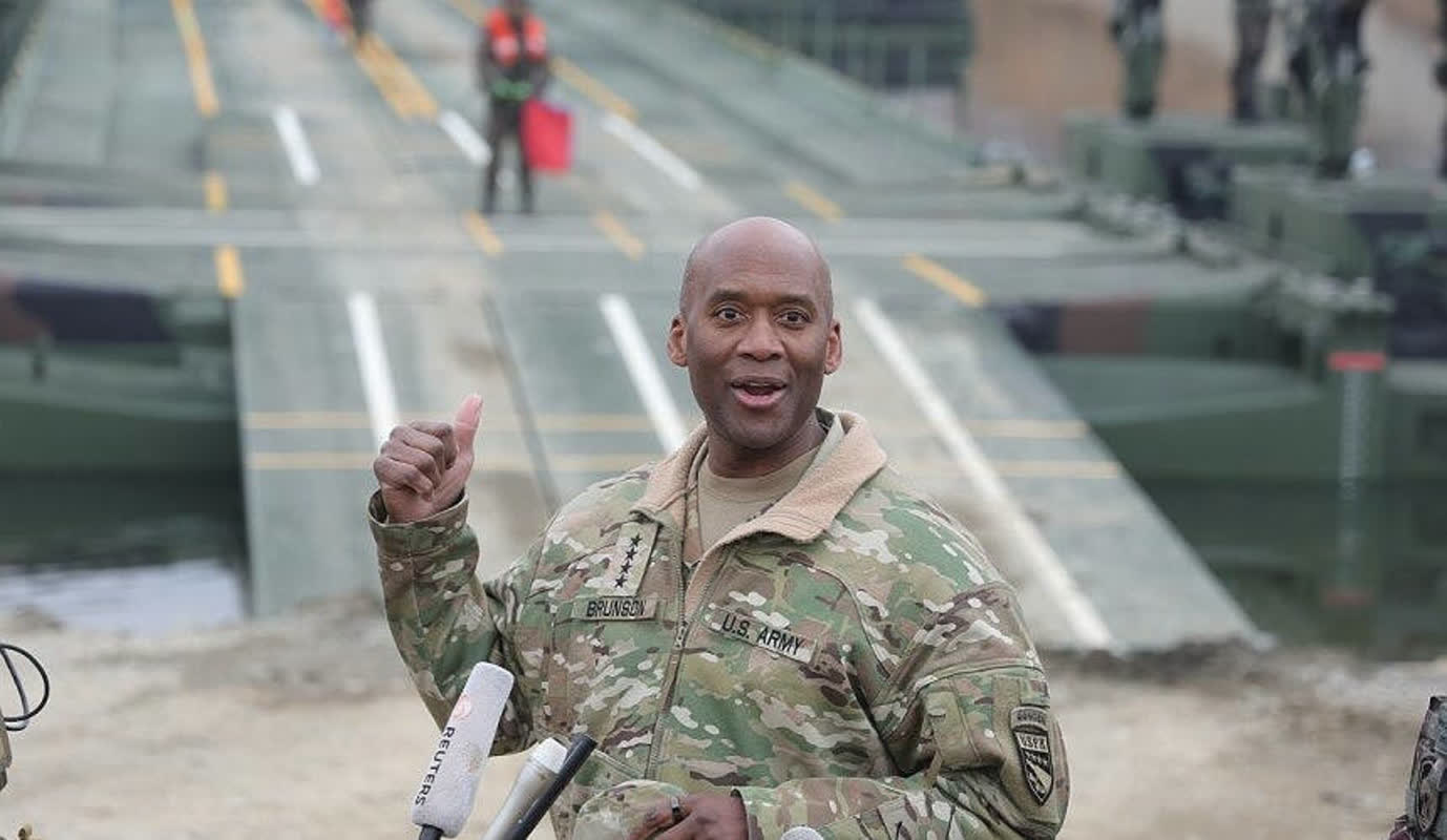 US General’s ‘Dagger’ Comment Sparks Diplomatic Crisis for South Korea