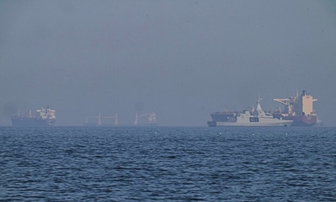 ホルムズ海峡で韓国船が爆発の危機！