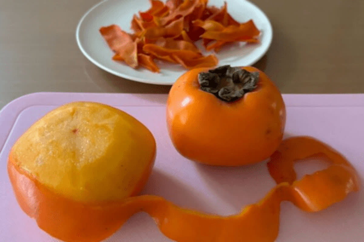Why You Should Never Peel Your Persimmons: Unlocking Hidden Nutrients