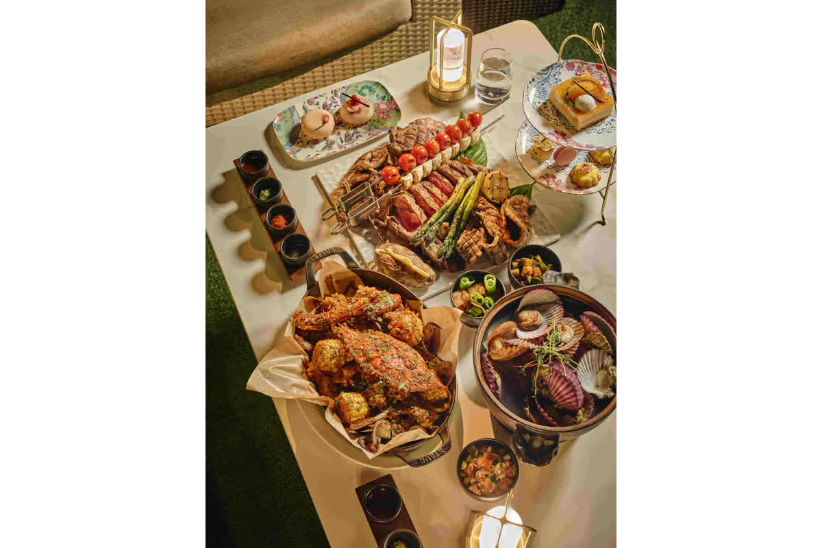 Luxury Rooftop BBQ & Poolside Dining Awaits at Banyan Tree Seoul