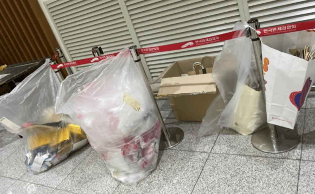 Why You Should Never Throw Away Your Luggage Tags Uncut