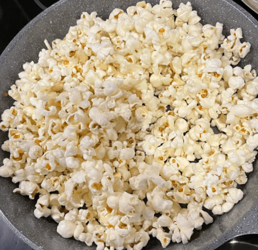 Love Snacking? These 4 Foods Can Actually Help Fight Inflammation