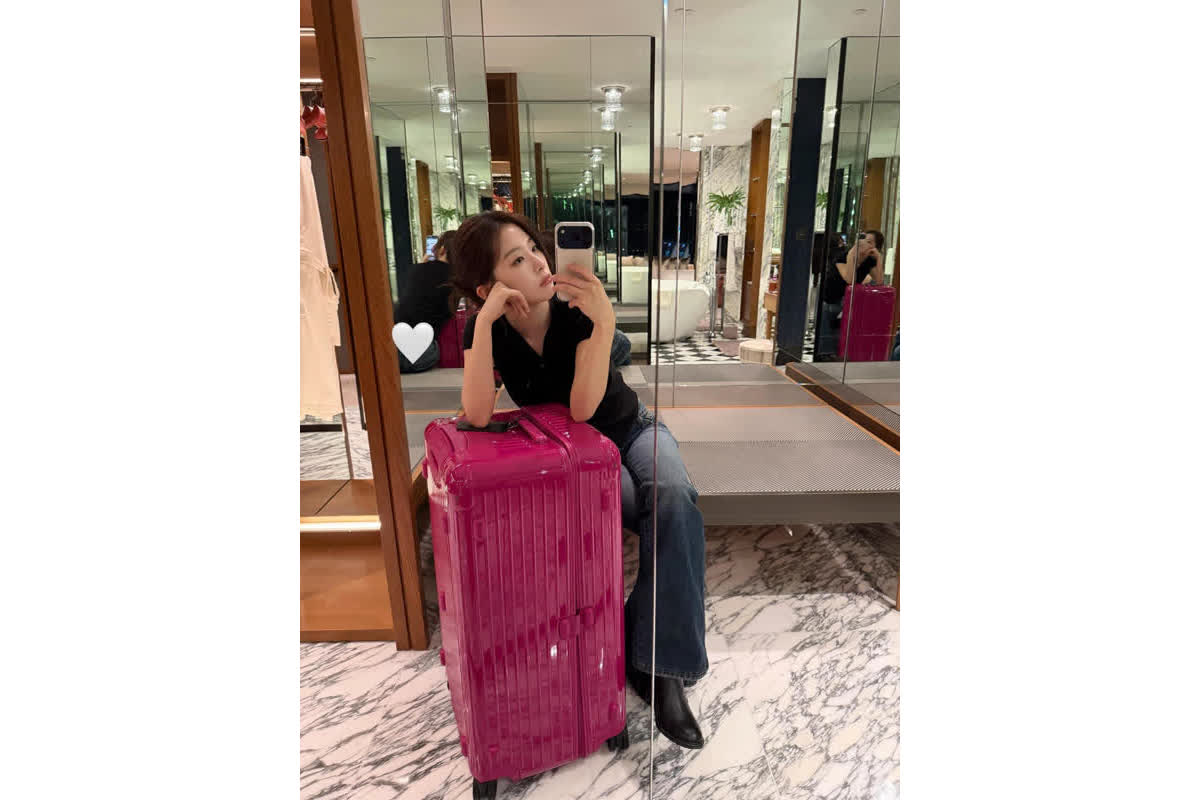 レッドベルベット・スルギの香港旅行が話題！脱・完璧な美人の「日常スタイル」とは