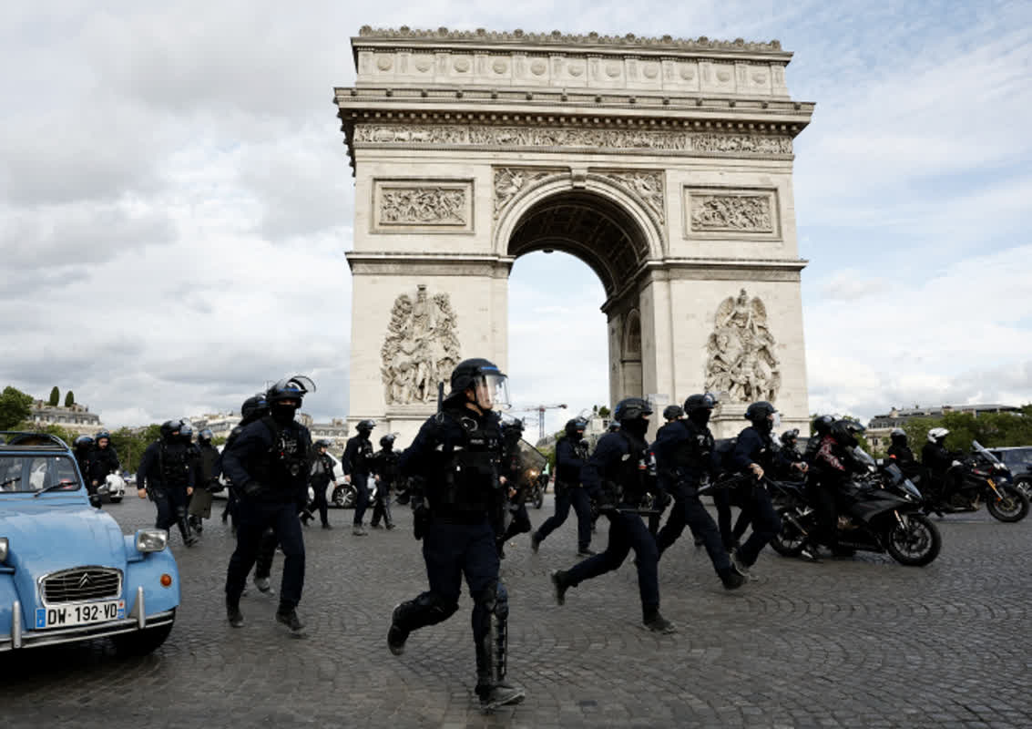 Riots Erupt in Paris After PSG Wins Champions League Title