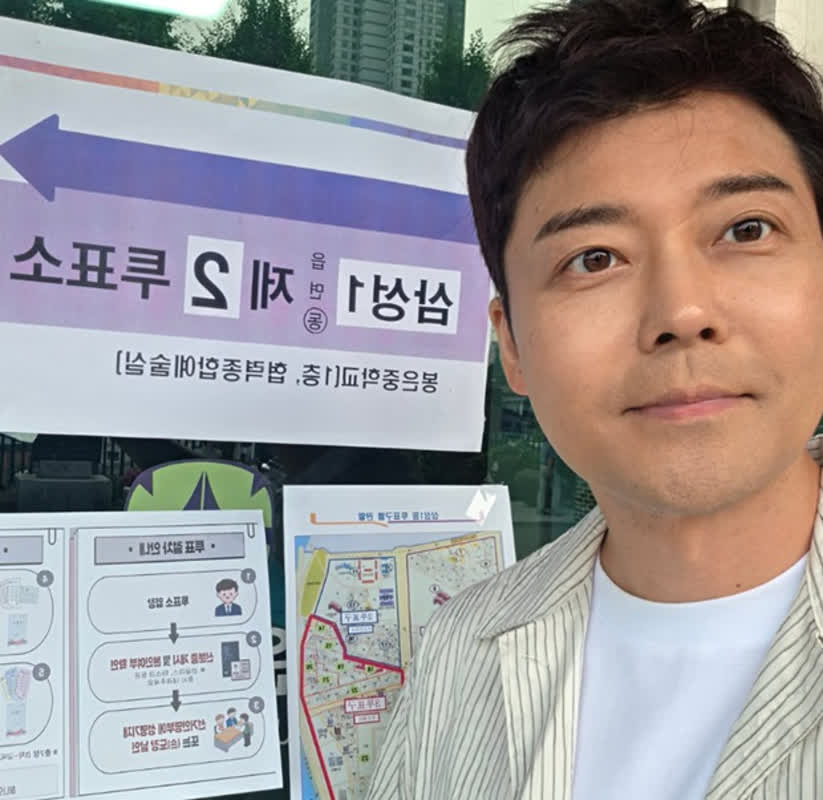 BTSも投票所に！韓国の選挙で人気スターが示した「ある一言」とは