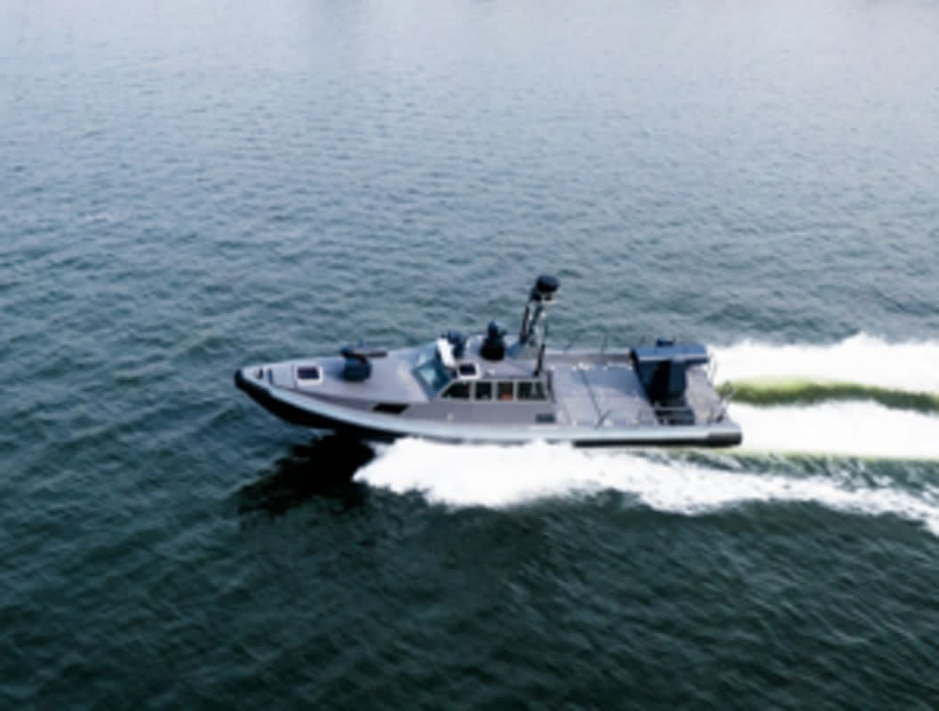 意思決定の速度が10分の1に――AIが無人艦隊を指揮する「未来の戦場」の実力