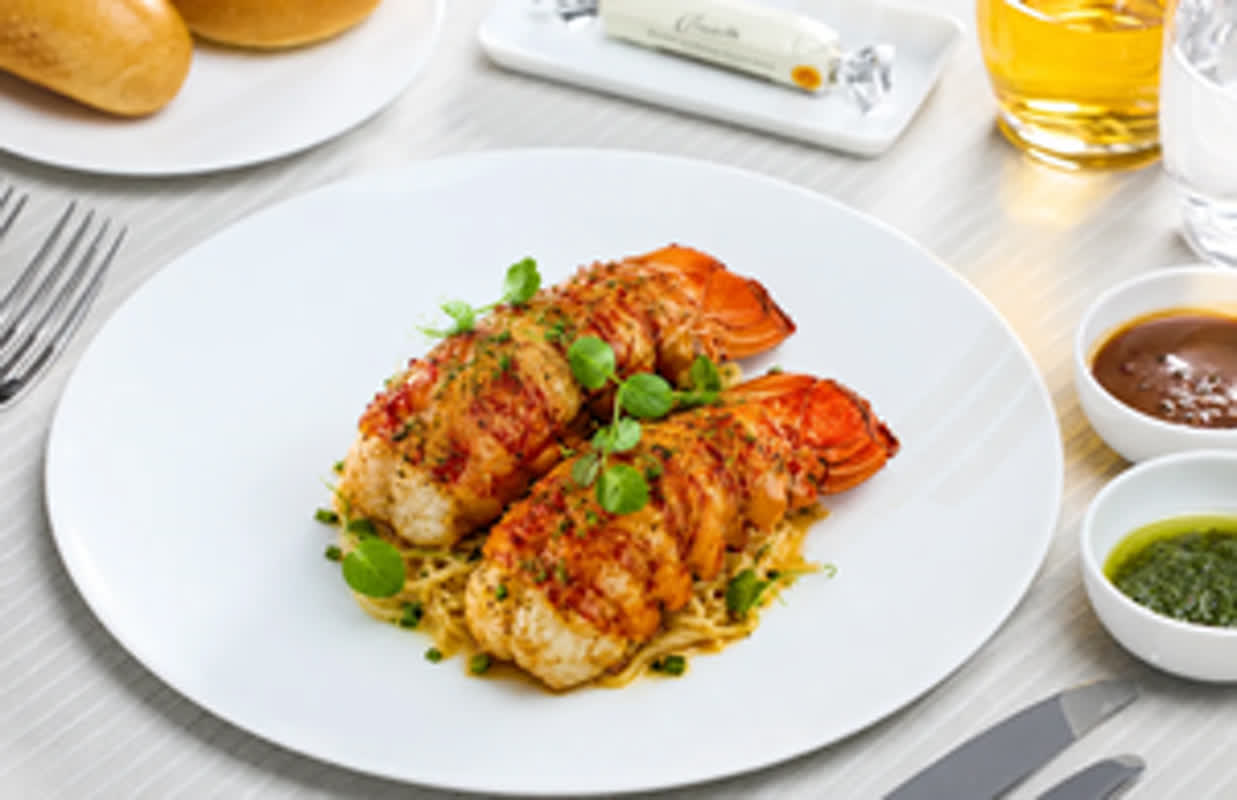 Korean Air Brings Personalized First-Class Dining to U.S. Routes