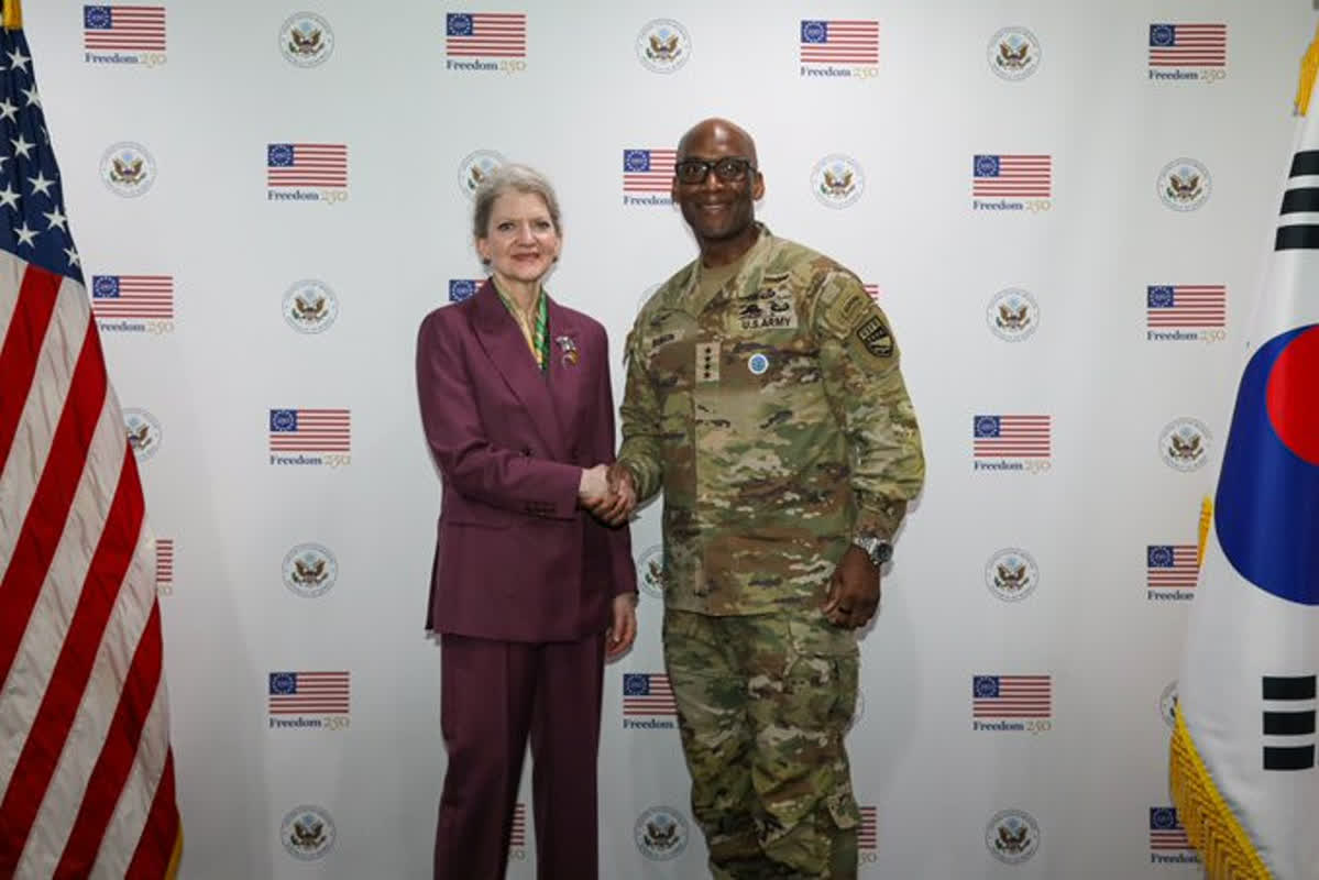 U.S. Officials Meet in Seoul Amid Tensions Over Korea Security Control